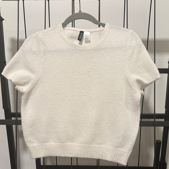 H&M Sweaters - Women's top